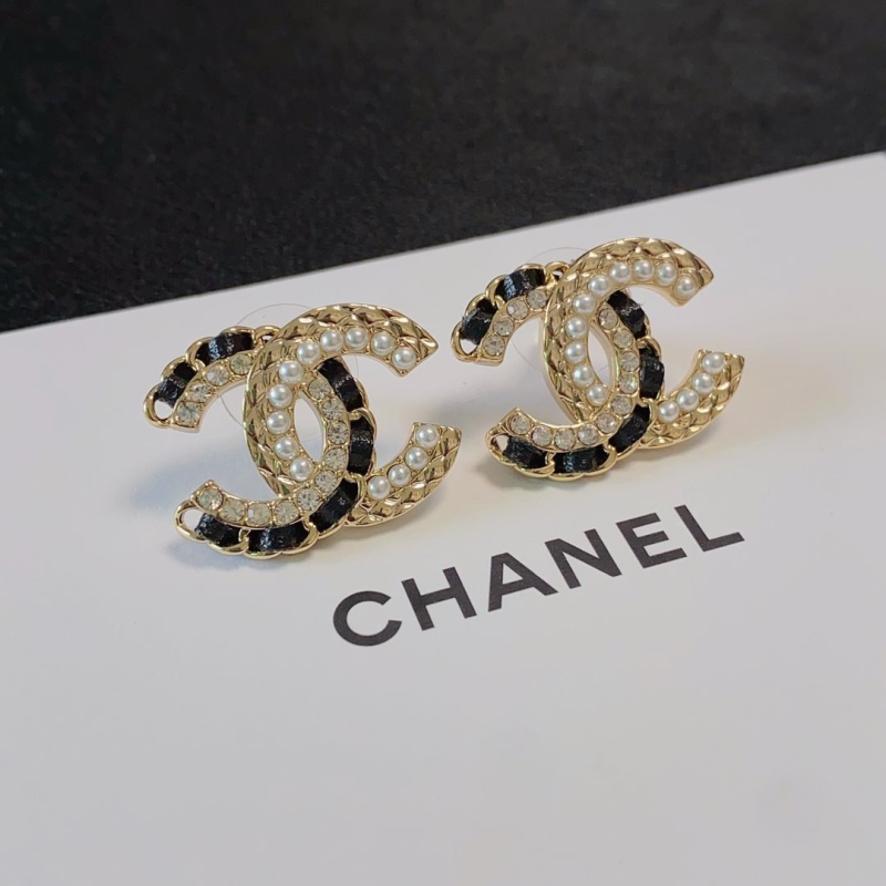 Ch**el earrings